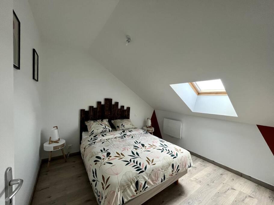 Le Duplex Tout Confort Bressuire Buitenkant foto