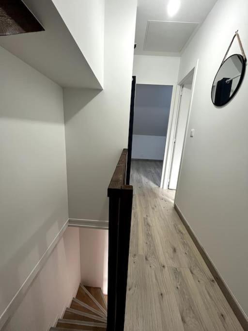 Le Duplex Tout Confort Bressuire Buitenkant foto