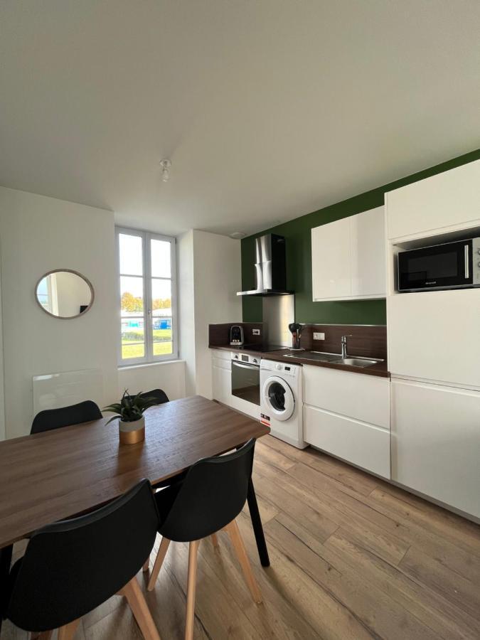 Le Duplex Tout Confort Bressuire Buitenkant foto