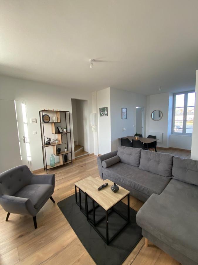 Le Duplex Tout Confort Bressuire Buitenkant foto